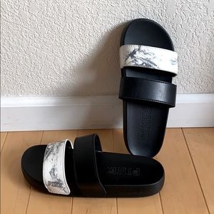 VS PINK marble slip-ons. Size: M (7/8)